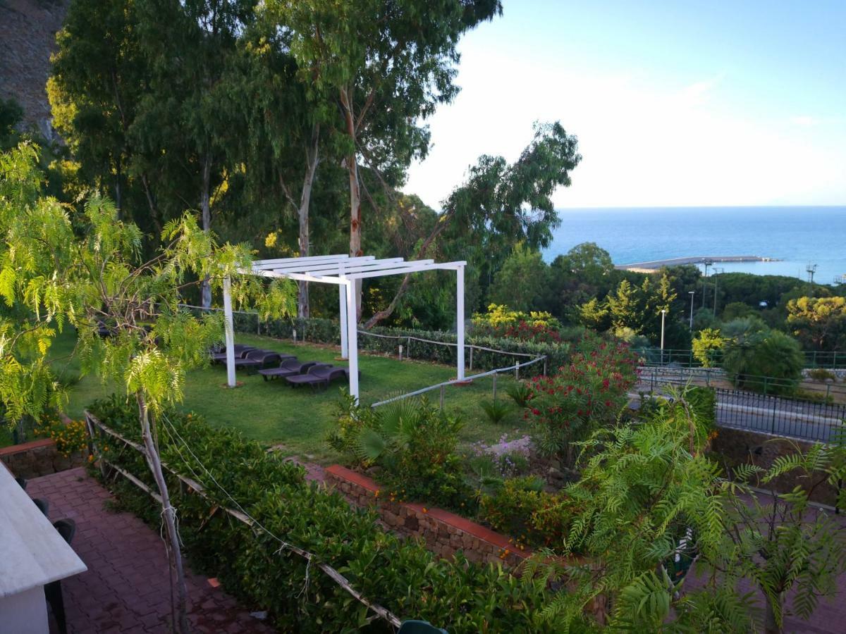 Villa Santa Barbara Чефалу Экстерьер фото